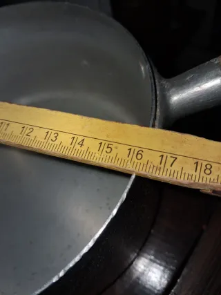 3 Pentola in alluminio 5 euro cad