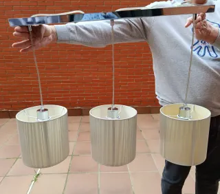 Lámpara Techo 3 Luces regulables en altura.