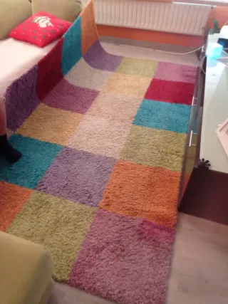 Alfombra de retazos multicolor