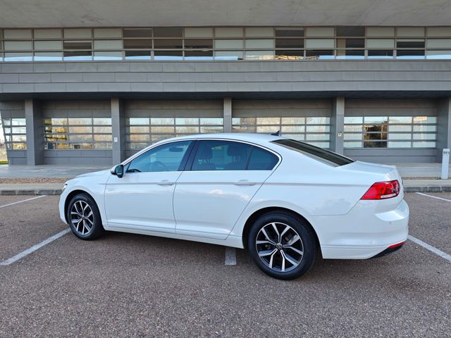 Volkswagen Passat Executive 2.0 TDI 110kW (150CV) DSG