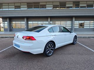 Volkswagen Passat Executive 2.0 TDI 110kW (150CV) DSG