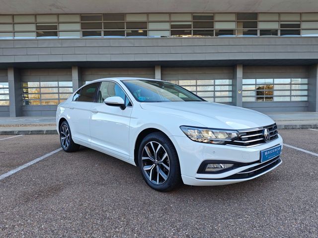 Volkswagen Passat Executive 2.0 TDI 110kW (150CV) DSG