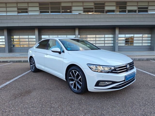 Volkswagen Passat Executive 2.0 TDI 110kW (150CV) DSG