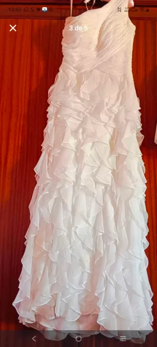 Vestido Novia Talla 38-40 y Vestido Niña