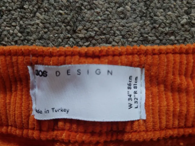 Pantalón pana ASOS naranja