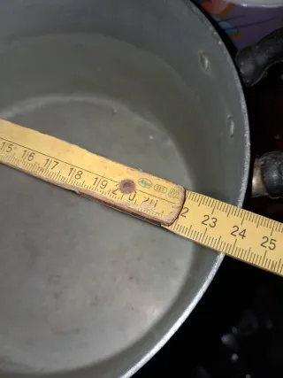 3 Pentole in alluminio 5 euro cad