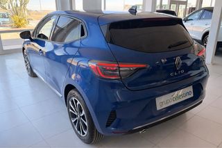 Renault Clio 2025