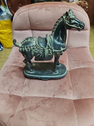 Figura de caballo antigua