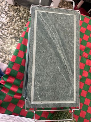 Piedra Parrilla Mesa Metal