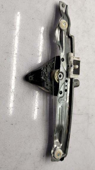 ELEVALUNAS TRASERO DERECHO DACIA SANDERO