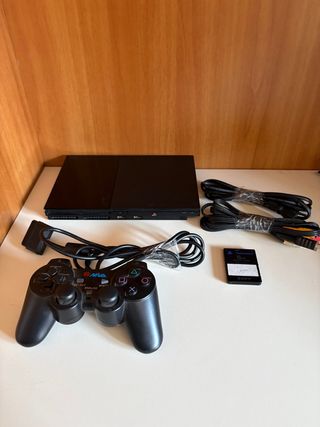 Playstation 2 Nera Completa di accessori