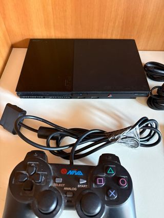 Playstation 2 Nera Completa di accessori