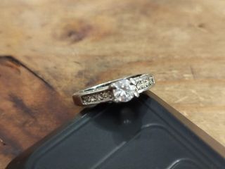 Anillo tipo solitario