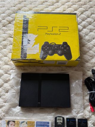 PlayStation 2 Slim Scatola + Accessori + Gioco