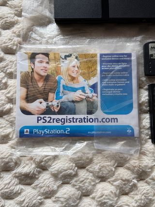 PlayStation 2 Slim Scatola + Accessori + Gioco