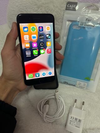 iPhone 7 Plus Negro/Gris Espacial