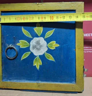 Puertas de madera pintadas a mano para capilla