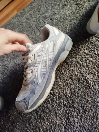 Asics Gel NYC Beige/Gris