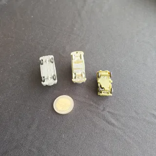 Camión Mercedes Transporte Coches con 3 vehículos