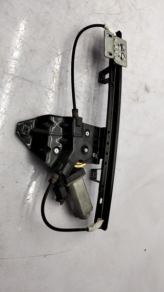 ELEVALUNAS TRASERO DERECHO LAND ROVER FREELANDER (LN) (2)