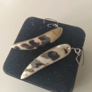 Pendientes largos con diseño único