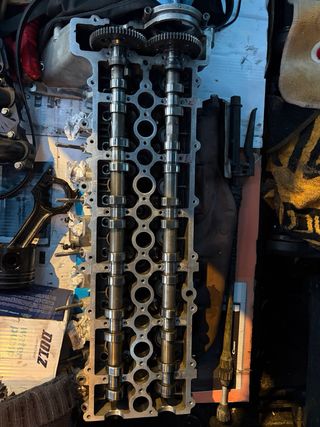 Culata, árboles,tapa, empujadores y balancines