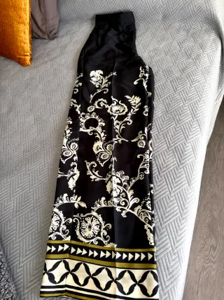 Pantalón Zara Estampado