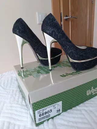 Zapatos tacón alto negros talla 36