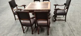 Armario, recibidor ,mesa y 6 Sillas Antiguas