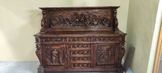 Armario, recibidor ,mesa y 6 Sillas Antiguas