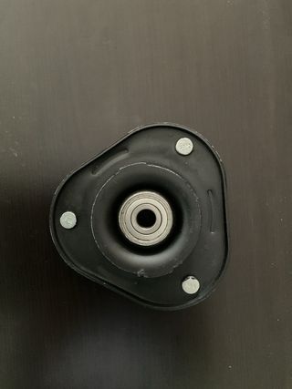 Soporte Suspensión KYB SM1010 Toyota Prius