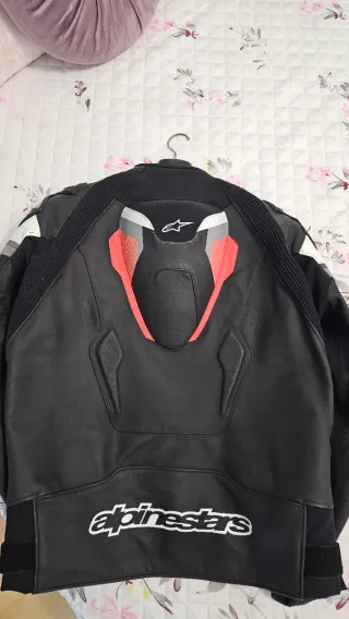 Chaqueta Cuero Alpinestars Atem v4 Alta Gama t 60