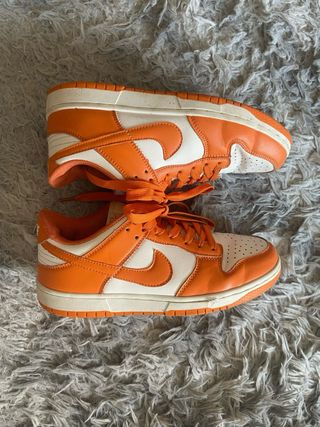 Zapatillas Nike Dunk Low Naranja y Blanca
