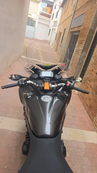 Yamaha Niken Negra/Gris Manual