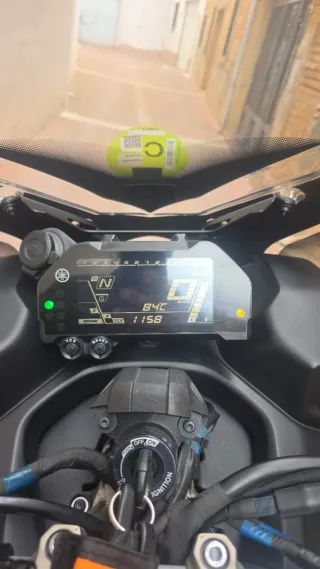 Yamaha Niken Negra/Gris Manual