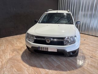 Dacia Duster 2012