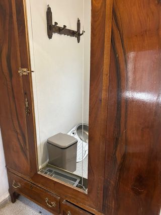Armario vintage madera con espejo grande antiguo