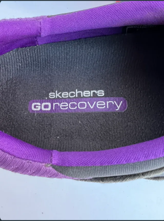 Zapatillas Skechers GO Recovery Mujer Gris/Morado