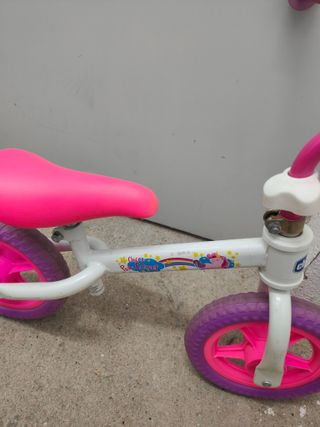 Bicicleta infantil rosa y morada