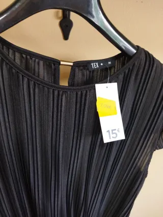 Vestido negro plisado TEX Talla M