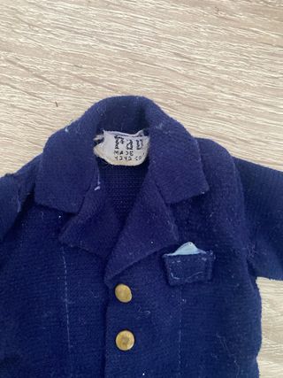 Maniquí antiguo tipo Geyper con traje articulado