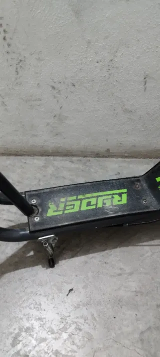 Patinete Rider Negro y Verde