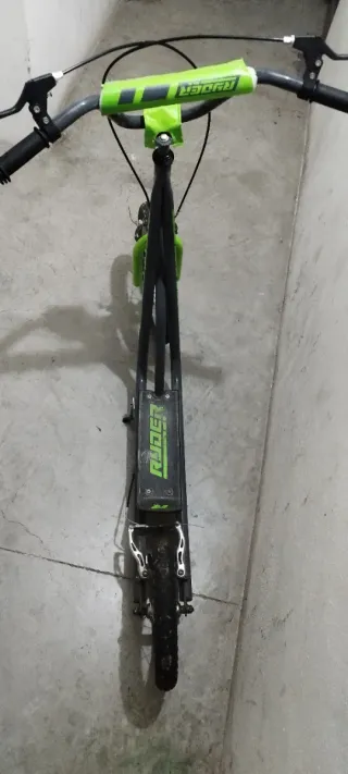 Patinete Rider Negro y Verde