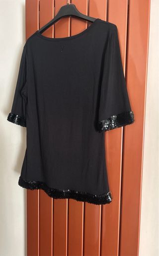 Maglia Yamamay nera con paillettes