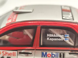 Scalextric Mitsubishi Lancer Evo 7 WRC Hakkinen