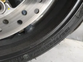 Neumáticos 180/55ZR17                   120/70ZR17