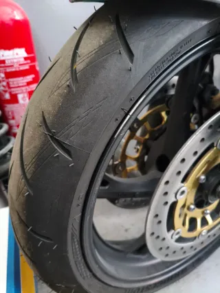 Neumáticos 180/55ZR17                   120/70ZR17