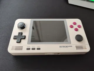 Retroid Pocket 2 edición Game Boy