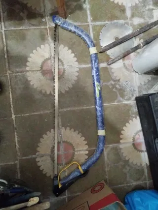 Sierra de arco para madera