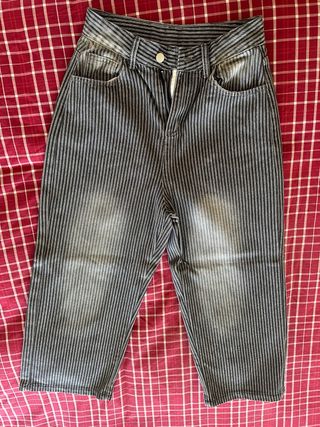 Pantalón recto rayas grises Talla S